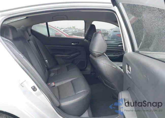 1N4BL4CV2LN304684: 43704919