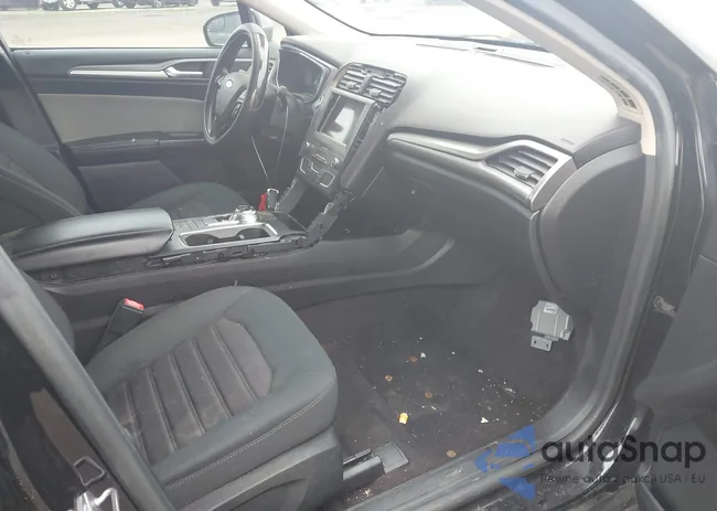 3FA6P0HD9LR191747: 43704929