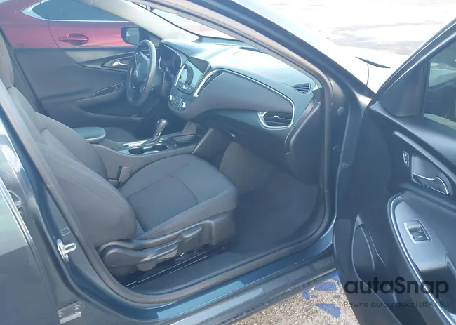 1G1ZD5ST2LF059464: 43704935