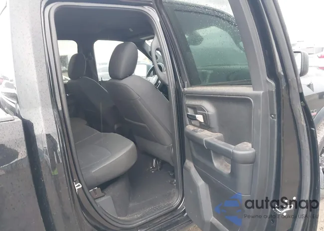 1C6RR7GT4RS182610: 43704964