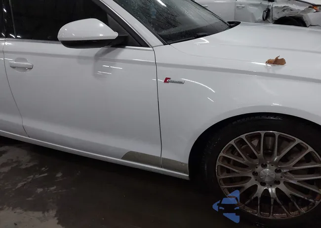 WAUBGAFCXCN005657: 43705016