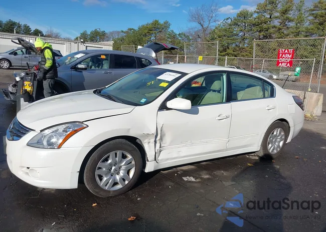 1N4AL2APXAN400015: 43706161