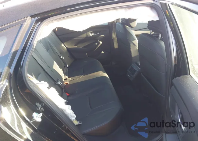 1HGCY2F71SA060227: 43706179