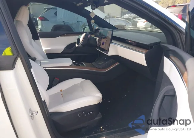 7SAXCBE56PF365514: 43706361