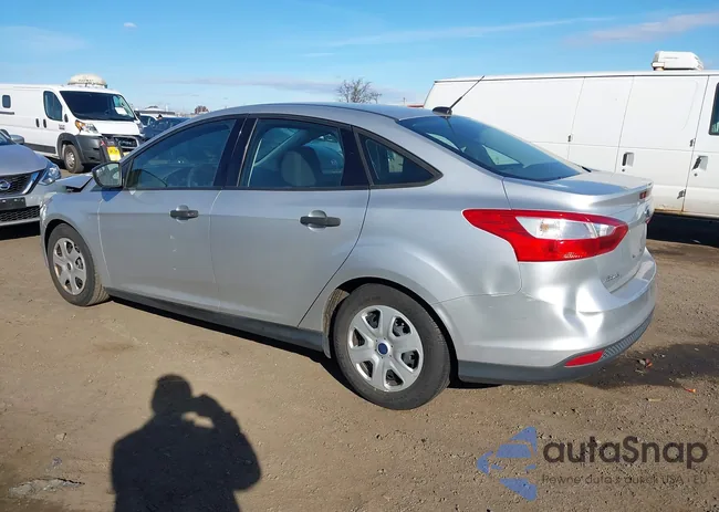 1FADP3E28EL282747: 43706399