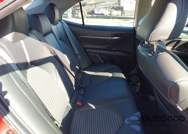 4T1B11HK6KU201507: 43706453