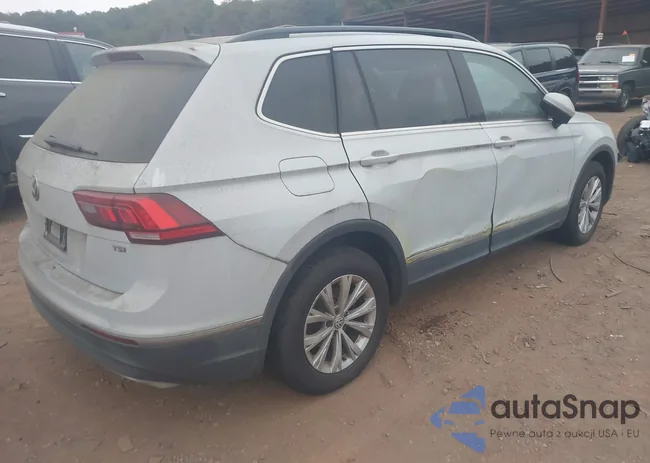 3VV3B7AXXJM143629: 43706488