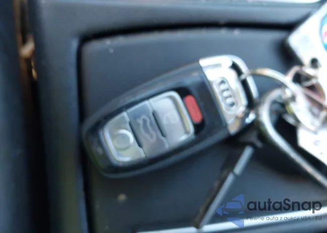 WAU2GCFC5FN035472: 43706644