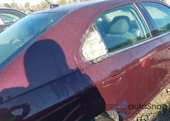 3FAHP0HA6BR270094: 43705776