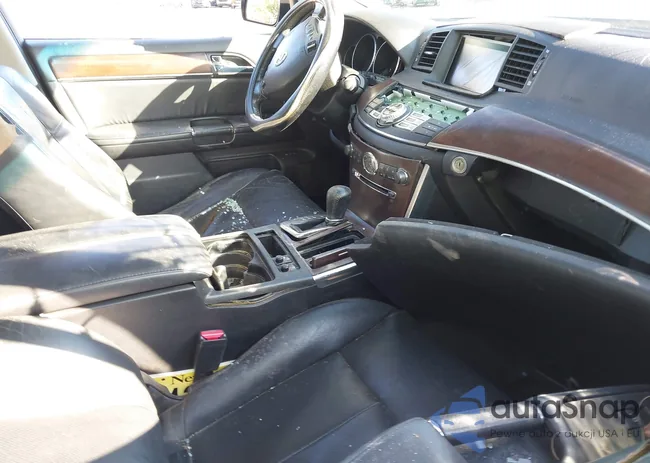 JN1CY0AP9AM912124: 43705821