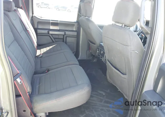 1FTEW1EP7JFD68321: 43705922