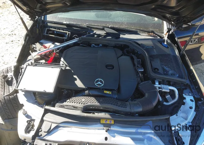 W1KWF8DB1MR644519: 43705933