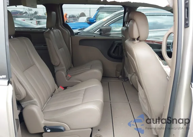 2C4RC1CG5ER279875: 43706002