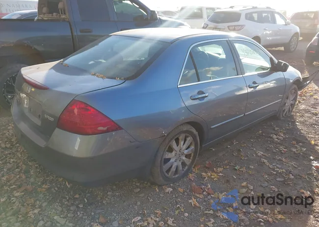 1HGCM66447A088040: 43707063