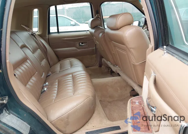 1LNLM81W6RY649993: 43707065