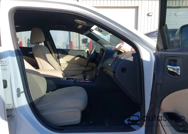 2C3CDXBG5CH182707: 43707086