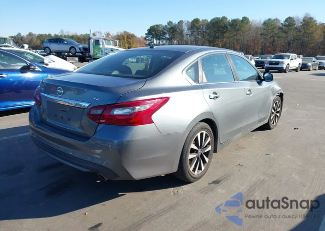 1N4AL3AP9JC211504: 43707278