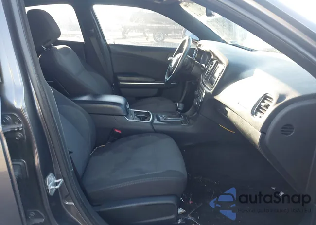 2C3CDXBG7FH861995: 43707289