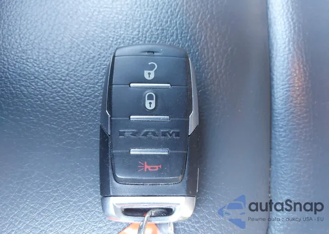 1C6SRFCT6PN547320: 43707310