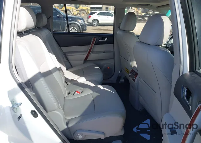 JTEDC3EH3B2002112: 43707323