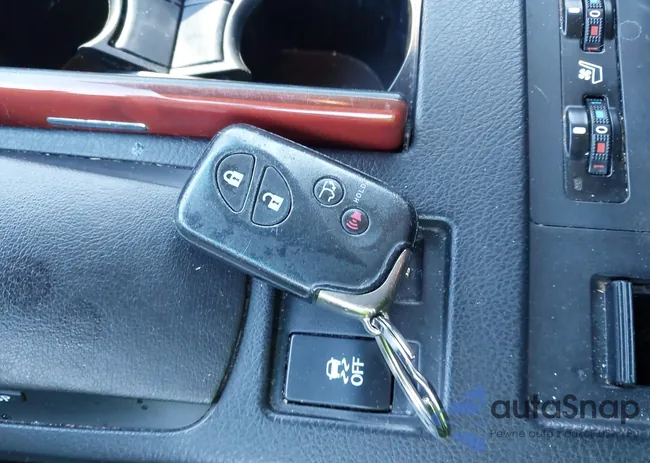 2T2ZK1BA0CC078782: 43707361