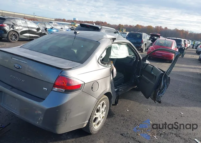 1FAHP3CN3AW185057: 43707400