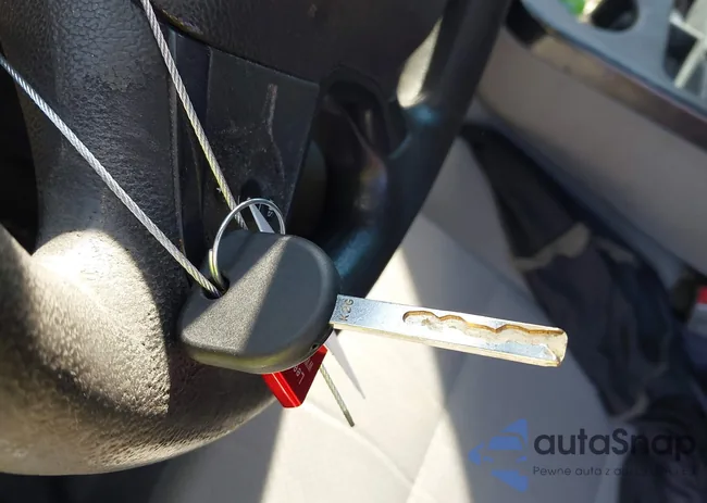 1GCRCNEC5JZ306512: 43707412