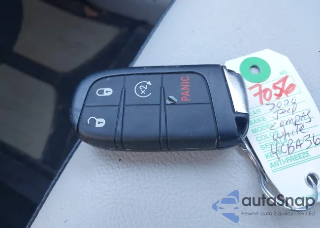 3C4NJDCB3LT244952: 43707465