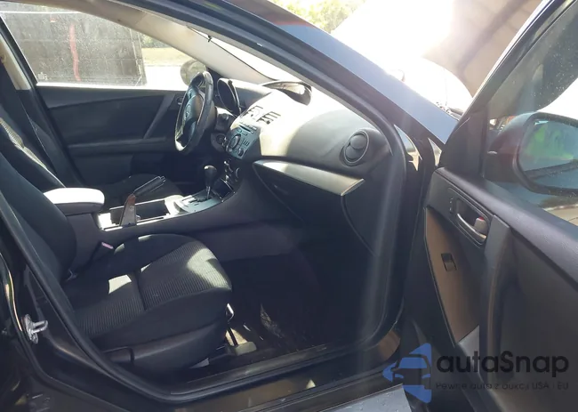 JM1BL1UF6C1543744: 43707595