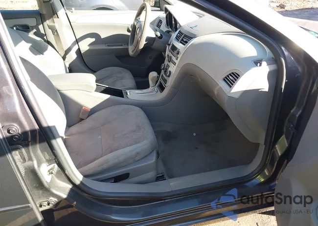 1G1ZB5E16BF217089: 43706762