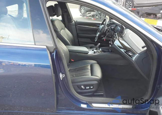 1HGCP3F87AA030682: 43706766