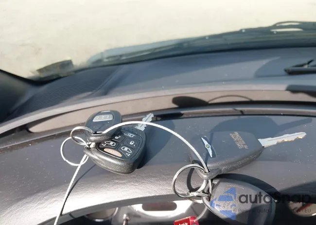 2C8GP64L64R544966: 43706870