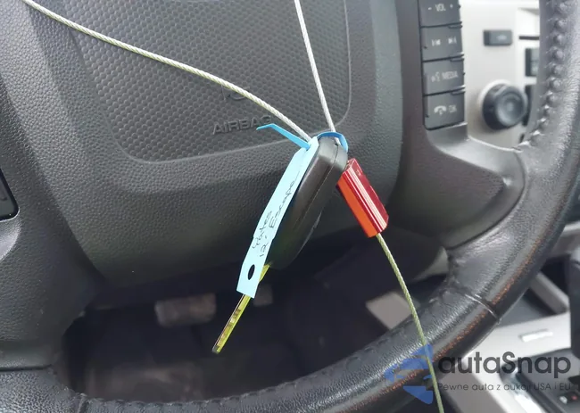 1FMCU9D72CKB76078: 43707024