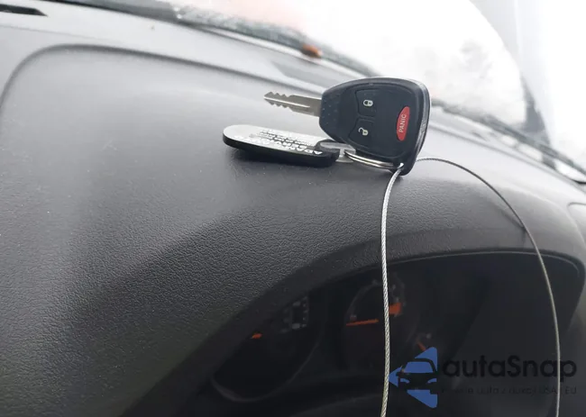 1C4NJRBB8FD331870: 43708059