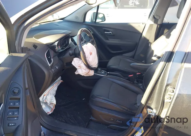 3GNCJLSB3KL326883: 43708083