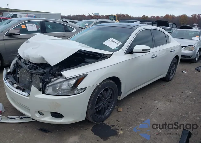 1N4AA5AP3EC482811: 43708178