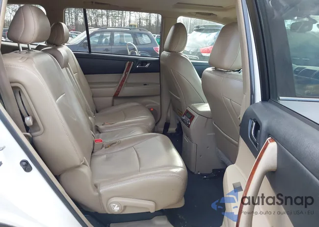 5TDDK3EH9CS157443: 43708248