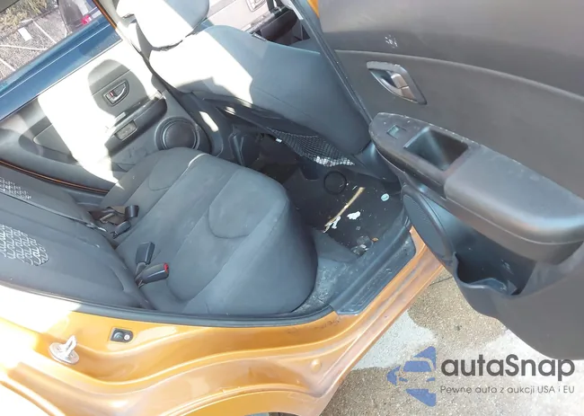 KNDJT2A22B7294860: 43708302