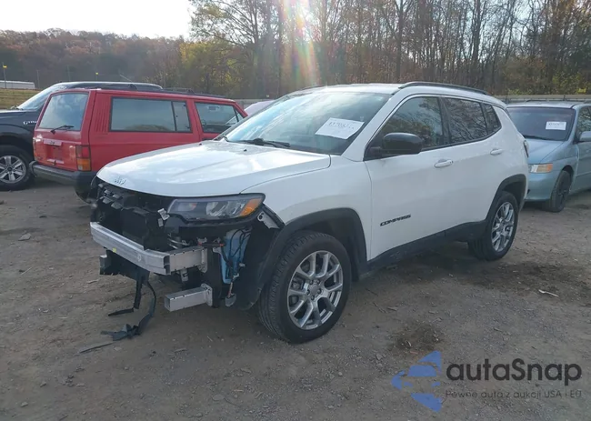 3C4NJDFB1NT231051: 43708311