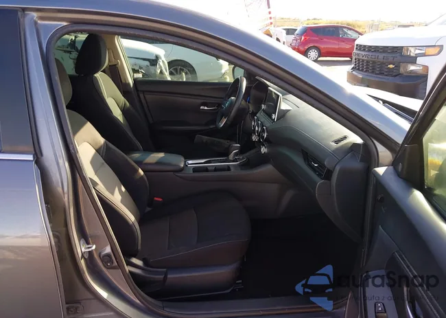 3N1AB8CV4MY297325: 43708446