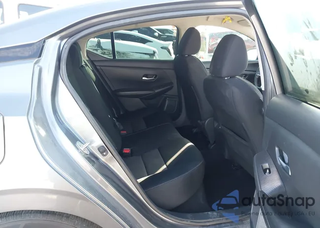 3N1AB8CV4MY297325: 43708446