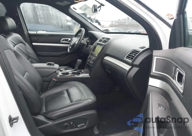 1FM5K8D85HGA06017: 43708467