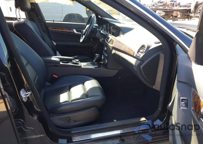 WDDGF4HB7EA966069: 43708498