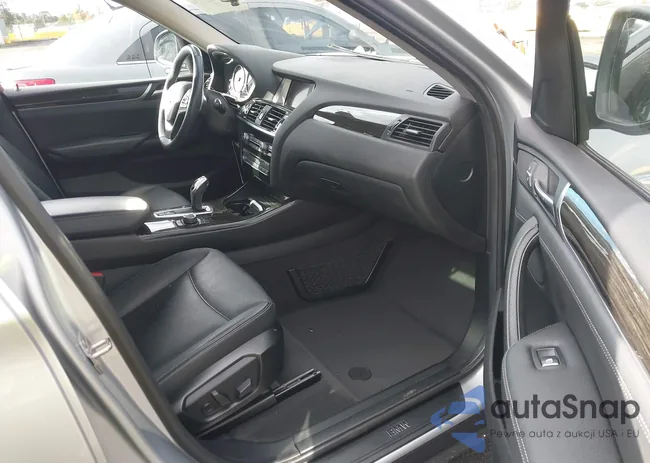 5UXXW3C3XH0T79913: 43708564