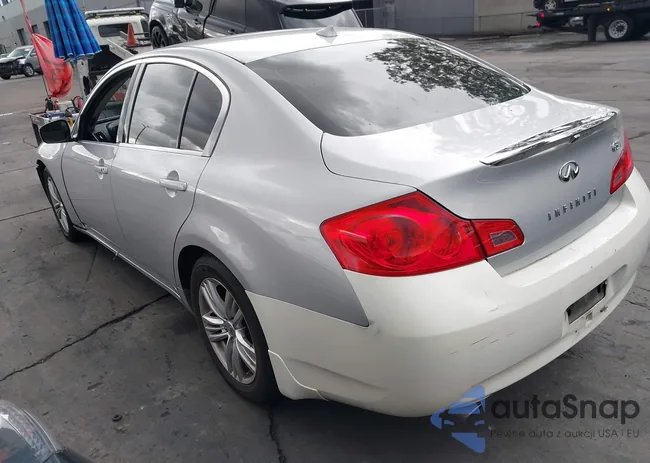 JN1CV6AP2DM303943: 43708627