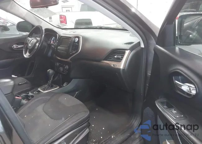 1C4PJLCB7FW730391: 43707657