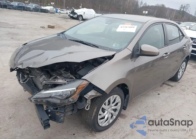 2T1BURHE0KC135165: 43707899