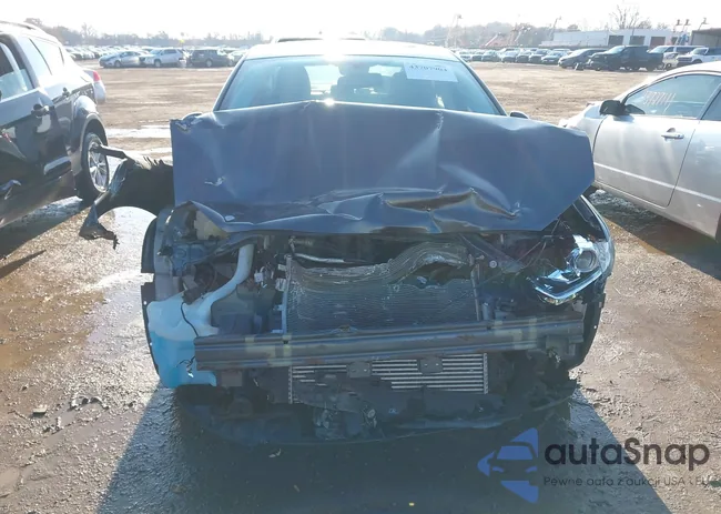 3FA6P0T92GR301269: 43707904