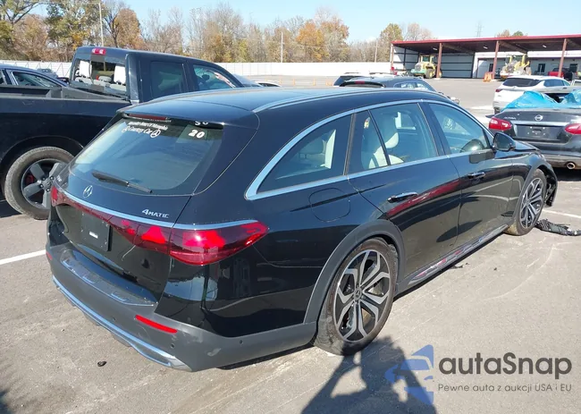 W1KLH6FB1SA128882: 43707939