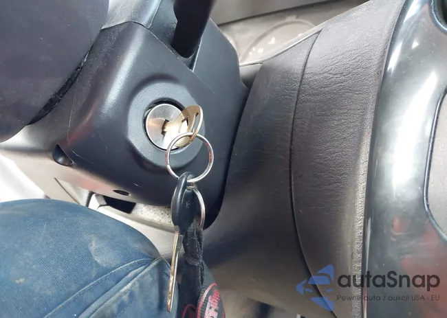 1P3ES46C3YD620676: 43709092